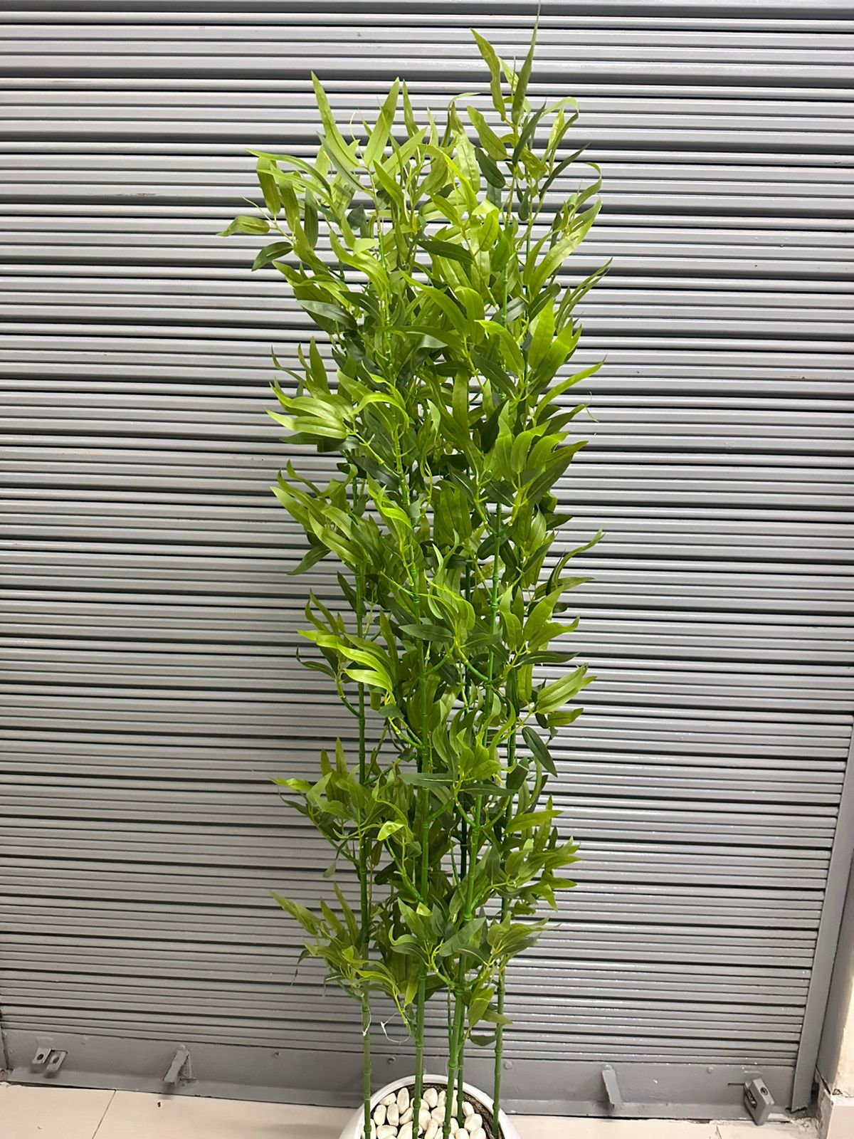 Planta de Bambú Artificial de 6 Tallos/170CM con Base Circular de PVC